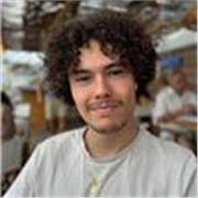 Professeur d'informatique et de programmation aux étudiants et/ou passionnés