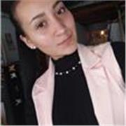 Estudiante universitaria de una licenciatura en lenguas extranjeras, nivel B1