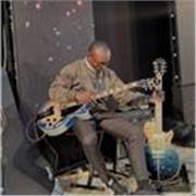 Piano and Guitar Tutor available by JoeStringz