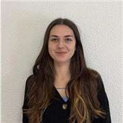 Doy clases de español para extranjeros de forma online, adaptadas a cada alumno y enfocadas en la práctica real del idioma.