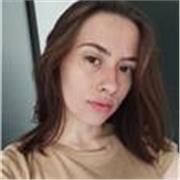 Professeur particulier donne des cours de soutien scolaire en maths