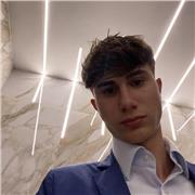 Offro ripetizioni sia online che in presenza a ragazzi/e di qualsiasi livello scolastico.