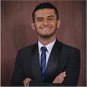 Porfesor con experiencia trabajando con estudiantes de diferente edades