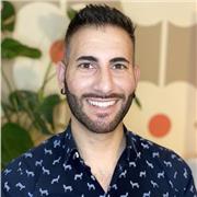 I am a Life Coach, approachable & experienced, with a degree in Linguistics/Cultural Mediation, I used to teach Leadership skills.