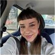 Profesora a personas con problemas de aprendizaje (psicologa)