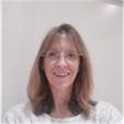 Profesora titulada, Britanica, con más de 10 años de experiencia. Preparación de examenes de Cambridge B2 First y C1 Advanced.