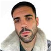 Profesor de inglés apto para dar clase a todas las edades y distintos niveles.