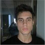 Llevo nadando desde los 2 años y tengo el curso de socorrista desde hace 4 años, he competido nacionalmente en natación