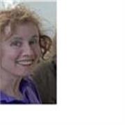 Profesora titulada en Filologia Hispánica con más de 15 años de experiencia imparte clases de castellano y català.