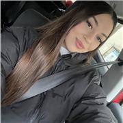 Soy una persona paciente, me caracterizo por ser creativa y organizada. Le doy clases a una edad comprendida entre 5 y 10 años.