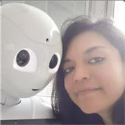 Profesora titulada en Robótica con máster en Mecatrónica e AI, con más de 7 años de experiencia 