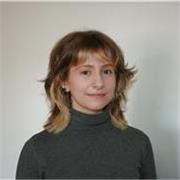 Profesora estudiante de diseño gráfico para  gente principiante 