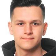 Ciao, sono Alex, studente universitario, effettuo ripetizioni a studenti ormai da 4 anni.