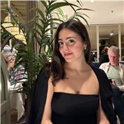 Studentessa di Economia, un aiuto pratico e concreto.