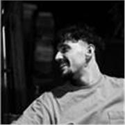 Ciao, sono Giulio! Scopri i programmi di tutoraggio di inglese e giapponese per ragazzi e adulti!
