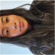 Profesora de inglés con experiencia en clases de niños pequeños acerca de temas básicos y fundamentales