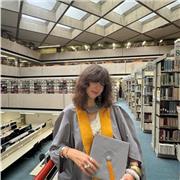 I provide a tailor-made tutoring service for students looking to improve their English fluency