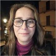 Cerchi un insegnante di Informatica di Base ì, comunicazione digitale o programmazione web online o in presenza?