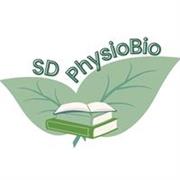 Diététicienne nutritionniste diplômée en génie biologique. J'accompagne en cours de soutien les élèves en section ST2S.