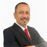 Professor particular de Matemática, com experiência bancária de 35 anos e educador do BB