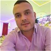 profesor de arabe imparte clases particulares a ninos de todas las edades