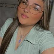 Profesora de apoyo escolar especializada en clases para niños de primaria