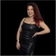 Profesora de Bailes Latinos SALSA BACHATA MERENGUE AFRO CHACHACHÁ MAMBO