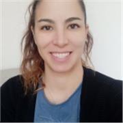 English tutor with 5 years of experience offering private English lessons for children and adults