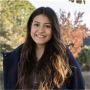 Profesora de inglés bilingüe graduada en Estados Unidos para todos los niveles.