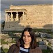 Profesora de Español y catalán para extranjeros. Me adapto a todas las edades y niveles.