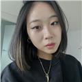 Studentessa al terzo anno all’università di bologna (laurea in scienze politiche internazionali e diplomatiche) insegna coreano