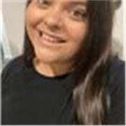 Profesora de inglés imparte clases a niños de todas las edades!