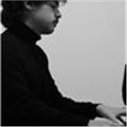 Insegnante privato di pianoforte online e in presenza