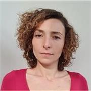 Laureta in economia e commercio impartisce ripetizioni
