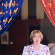 Professeur avec expérience plus de 10 ans comme enseignante, traductrice et interprète donne les cours adaptés au besoins des élèves