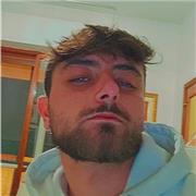 Studente universitario impartisce lezioni di storia, geografia,italiano e diritto