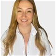 Experiencia en acompañamiento infantil y clases online, promoviendo comunicación y aprendizaje activo del español