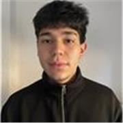 Estudiante Grado Superior con conocimientos avanzados de enseñanza.