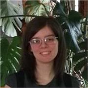 Laureata in Matematica offre lezioni di Analisi, Probabilità, Statistica, Geometria e Algebra Lineare, Fisica Generale e altre materie