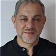 Profesor titulado de cocina y repostería con titulación de docencia y experiencia en 2 Fp. 28 años como repostero/cocinero. 