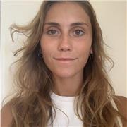 Diplomata presso il Liceo delle Scienze Umane impartisce ripetizioni ed aiuto compiti a studenti di elementari e medie