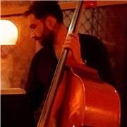 Mi chiamo Flavio Forte, sono un Musicista e Didatta. Laureato in Contrabbasso Classico, ed attivo nel panorama Jazz