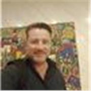 Profesor con 20 años de experiencia en enseñanza de la lengua y literatura y temas de filosofía 