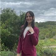 studentessa del quarto anno liceo scientifico