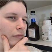 Alumna de bachillerato internacional que ofrece clases de matemáticas hasta el nivel de 4to de ESO tanto online como presencial