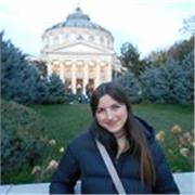 offro lezioni private a bambini che frequentano la scuola elementare o media, aiutandoli a fare compiti di qualsiasi materia.