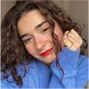 Laureata in Lettere Moderne con due Erasmus in Francia di cui uno alla Sorbonne Université, offro lezioni di francese