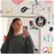 Soy estudiante de 2.º de Bachillerato y doy clases de apoyo para Primaria y primeros cursos de la ESO, especialmente de Inglés y Matemáticas