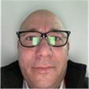 Profesor de administración de empresas para todas la edades
