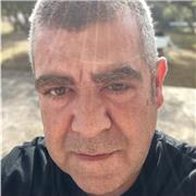 Entrenador de tenis. Jugador de club con más de 10 años de experiencia